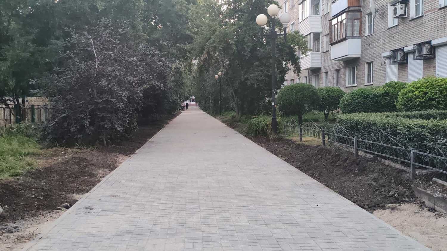 <span style="font-weight: bold; font-style: italic;">Благоустройство </span>
